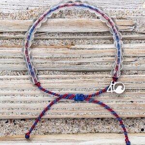 4 Oceans Brand “Seahorse” Glass Beaded Adjustable Bracelet Red / Blue